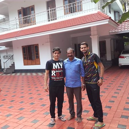 Grace Guest Home Thrissur Экстерьер фото