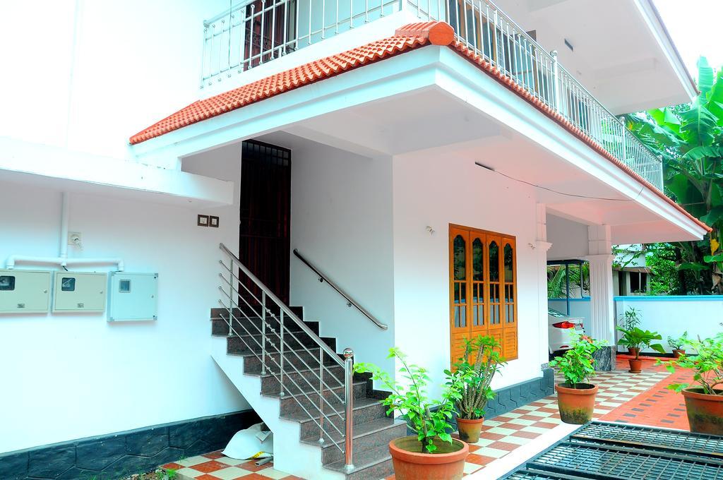 Grace Guest Home Thrissur Экстерьер фото